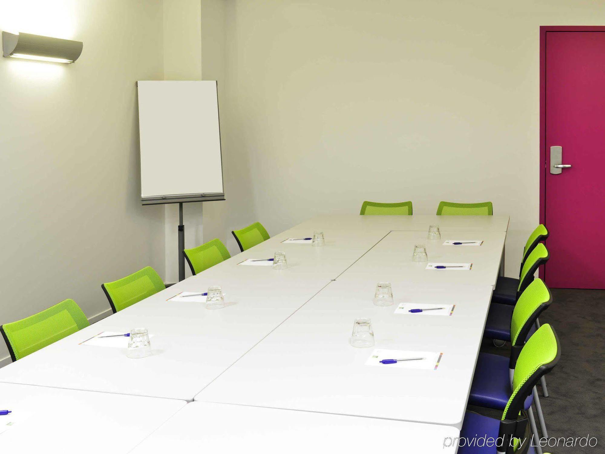 Ibis Styles Centre 4*